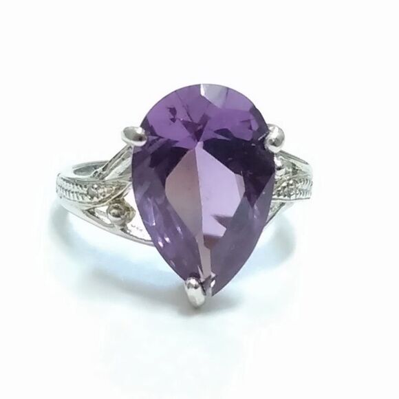 Alexandrite-Color Sapphire Ring Pear 6.4 Carats Size 7 - Picture 1 of 7